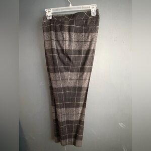 Akris Punto Black and Gray Plaid Cropped Pants